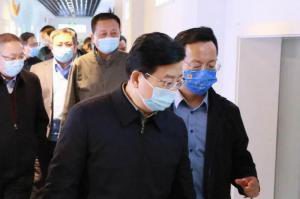 洛阳市市长徐衣显莅临洛阳星空体育平台登录官网(中国)官方网站食品调研