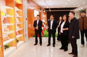 校企座谈 合作共赢 丨星空体育平台登录官网(中国)官方网站集团河南区与吉林大学举行校企座谈会